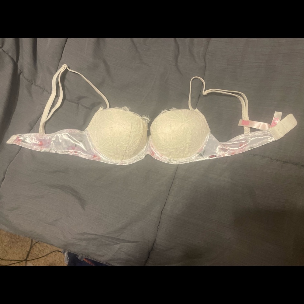 PINK bra!